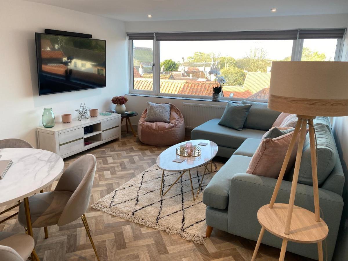 Lees Lookout Holt ,2 Bedroom Luxury Apartment With Private Parking Bagian luar foto
